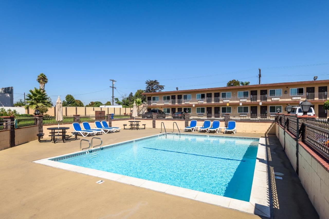 Sea Rock Inn - Los Angeles Gardena Exterior foto